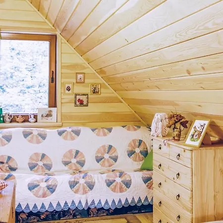 2 Bedroom Lovely Home In Gietrzwald